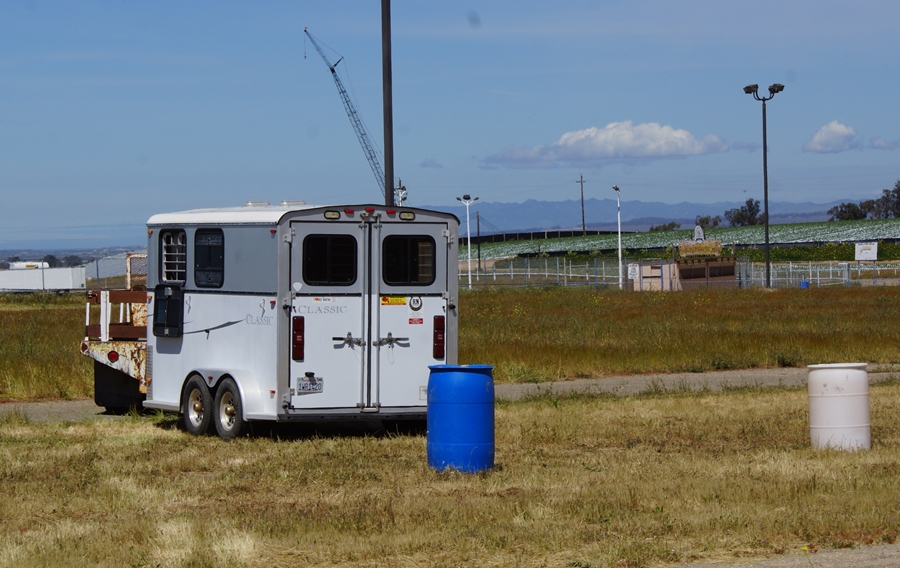 How Comfortable Are You Maneuvering Your Horse Trailer?  | SLO Horse News 