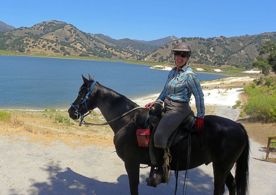 Horse Trail Rides at Lopez Lake : Riding the SLO County Trails  | SLO Horse News 