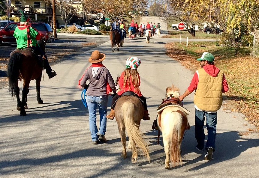 Gathering Toys as Usual: Toys for Tots Trail Ride is Modified | SLO Horse News